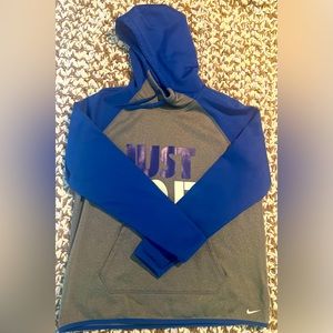 SOLD! Nike Therma-Fit Thumb Hole Hoodie